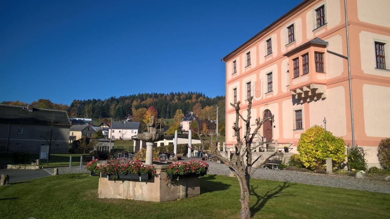 Hotel Garni Schloss Schoenberg Бад-Брамбах Экстерьер фото