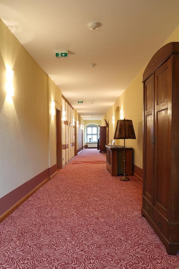 Hotel Garni Schloss Schoenberg Бад-Брамбах Экстерьер фото